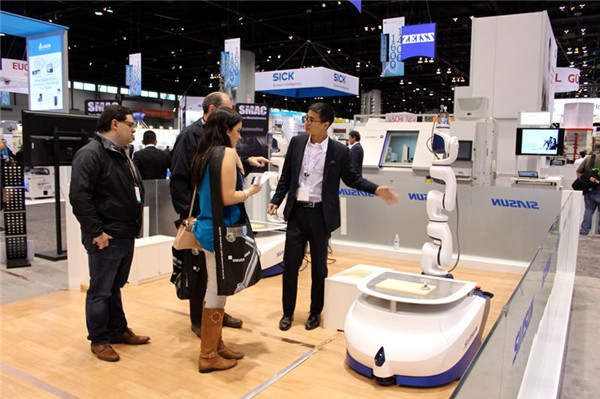 1491526186650271.jpg 客户咨询轻载复合型机器人.jpg