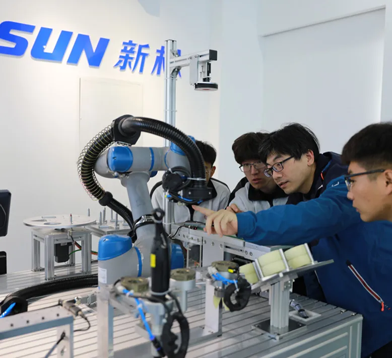 机器人研发及应用人才培养