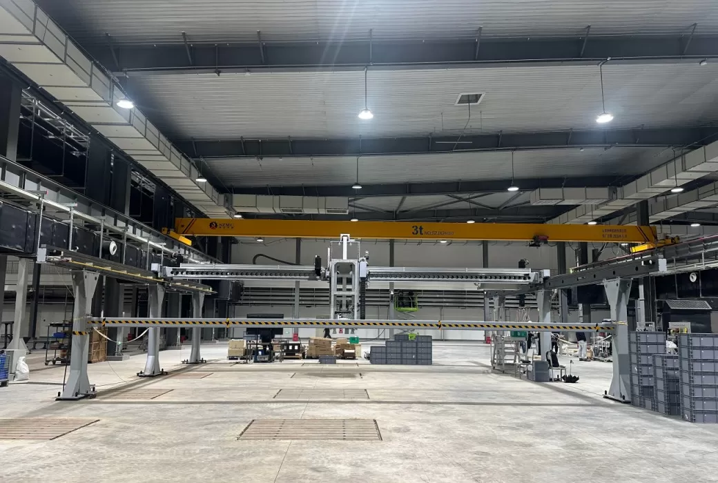 生鲜冷库无货架桁架机器人平库