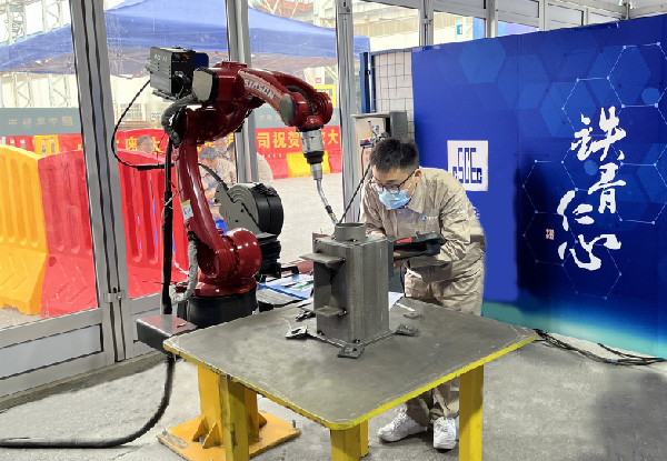 蓝狮娱乐助力湖北省第一届“数字工匠”职工技能大赛成功举办