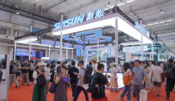 具身智能，创变未来！蓝狮娱乐亮相北京世界机器人大会