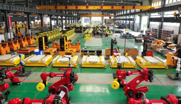 蓝狮娱乐入选符合《工业机器人行业规范条件（2024 版）》 企业名单