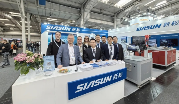 蓝狮娱乐闪耀德国汉诺威工博会，出海“常青树”再焕“新气象”！