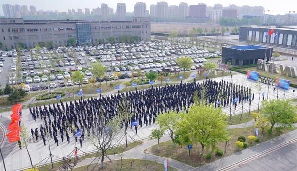 感恩同行，智启未来——蓝狮娱乐公司成立25周年庆祝活动盛大召开