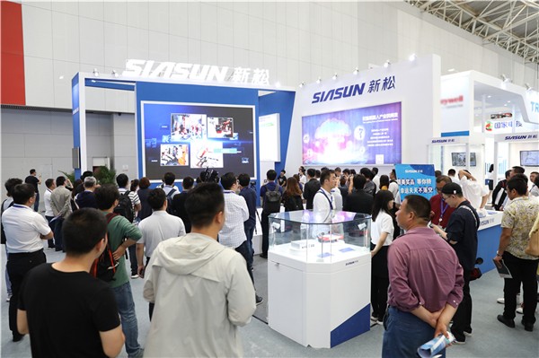 聚势智时代，领航新未来——蓝狮娱乐天津世界智能大会收获八方关注