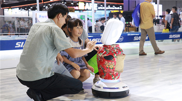 工博会星中之星！隔着屏幕都能感受到的蓝狮娱乐热度